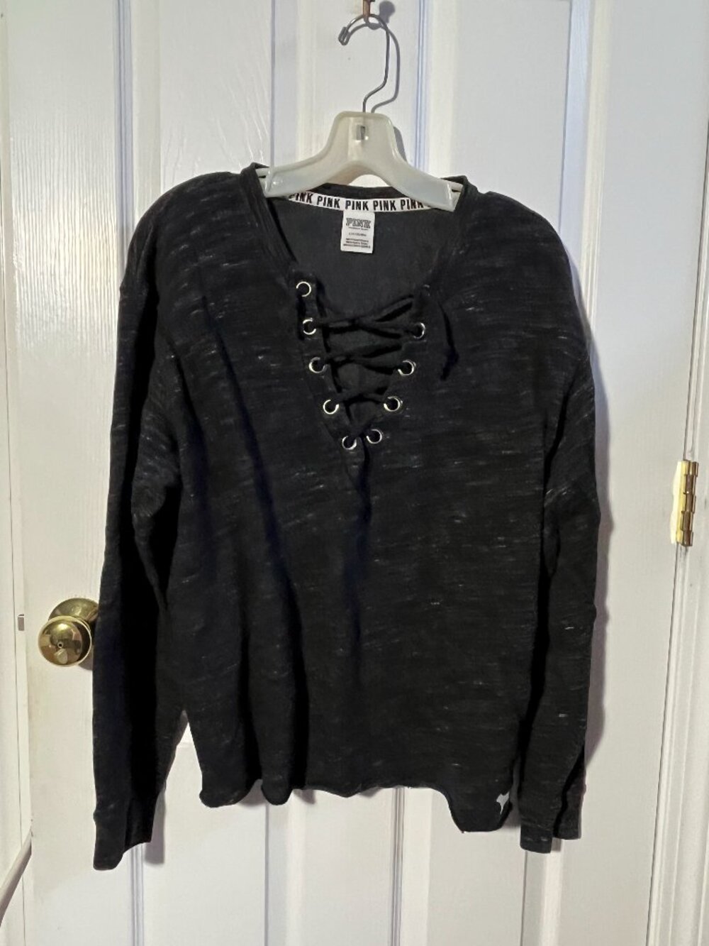 LADIES SIZE L VICTORIA'S SECRET PINK BLACK MARBLE LOVE LACE FRONT SWEATSHIRT